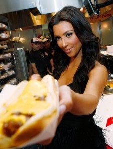 Kim Kardashian attends the Pinks Hot Dogs Grand Opening on September 18th 2009 6