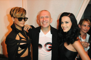 Rihanna with designer Jean Paul Gaultier and Katy Perry backstage at the Jean Paul Gaultier Pret a Porter fashion show on October 3rd 2009 in France 1