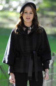 Leighton Meester spotted on the filming set of Gossip Girl in New York Central Park on October 5th 2009 6