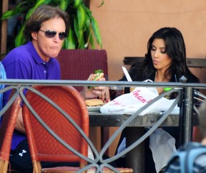 Kim Kardashian spotted eating lunch with Bruce Jenner in Santa Monica on October 9th 2009 2