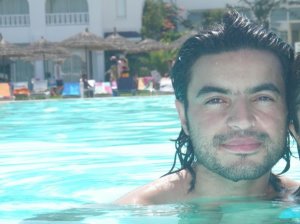 Zaher Zorgatti photo while swimming at the sea 2