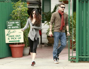 Megan Fox and her boyfriend Brian Austin Green seen leaving Zachs Cafe in Studio City California on October 12th 2009 4