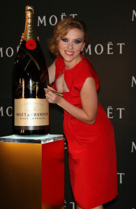 Scarlett Johansson attends Tribute to Cinema hosted by Moet and Chandon at Roppongi Hills on October 20th 2009 in Tokyo Japan 10