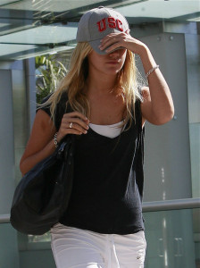 Ashley Tisdale spotted leaving Coffee Bean and Tea in West Hollywood after finishing her daily work out at the gym on October 26th 2009 1