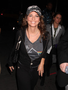 Shania Twain spotted arriving to the Rock a Roll Hall of Fames 25th Anniversary Concert at Madison Square Garden in New York City on October 29th 2009 1