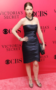 Michelle Trachtenberg at the 2009 Victorias Secret Fashion Show held at Big Apple on November 19th 2009 5