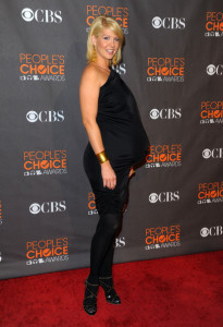 Jenna Elfman arrives at the Peoples Choice Awards 2010 held at Nokia Theatre on January 6th 2010 in Los Angeles 1