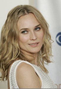 Diane Kruger arrives at the 36th Annual Peoples Choice Awards held at Nokia Theatre on January 6th 2010 in Los Angeles 3