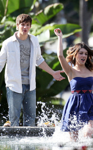 Shenae Grimes spotted getting wet while running into a fountain for an episode of 9010 in Los Angeles on January 8th 2010 1