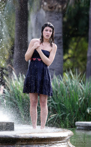 Shenae Grimes spotted getting wet while running into a fountain for an episode of 9010 in Los Angeles on January 8th 2010 3