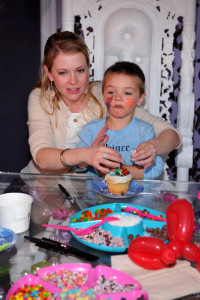 Melissa Joan Hart and her son Mason Wilkerson spotted at his 4th birthday party on January 8th 2010 in Sherman Oaks California 4