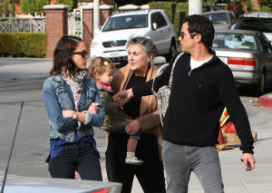 Jessica Alba spotted with her husband Cash Warren take her daughter Honor Marie on January 9th 2010 4