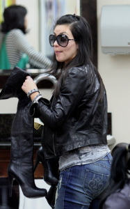 Kim Kardashian was spotted at the Beverly Hills Nail Design in California on January 12th 2010 8