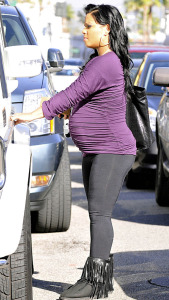 Christina Milian pregnant picture while spotted about to get inside her car on January 14  2010 in Hollywood 1