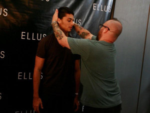 Jesus Luz doing hair and makeup backstage on January 19th 2010 at the Ellus runway show during the Sao Paulo Fashion Week in Brazil 2