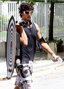 Jesus Luz seen on January 28th 2010 wearing sunglasses and headphones while having a ride on his two thousand dollars electric skateboard in Ipanema Rio de Janeiro 10