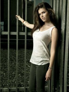 Lara Scandar behind the scene picture from the making of her new 2010 video clip Mission Is You 2