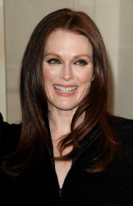 Julianne Moore attends the photocall for the movie Chloe at Hotel George V on February 8th 2010 in Paris France 4