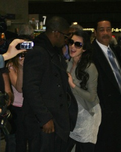 Kim Kardashian and Reggie Bush spotted at McCarron International Airport on February 13th 2010 in Las Vegas Nevada 4