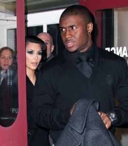 Kim Kardashian and Reggie Bush arrive together to have dinner at the Normas on February 12th 2010 at Le Parker Meridien Hotel in New York City 2