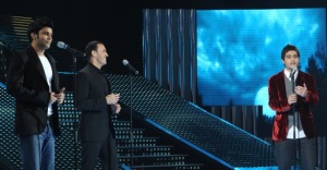 Star Academy season seven first prime picture of Kathem Saher singing with Ramy and Nassif