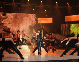 Star Academy season seven first prime picture of Rahma from Iraq on stage