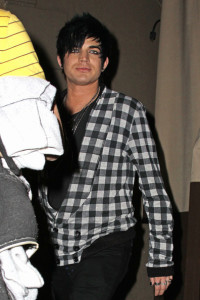 Adam Lambert leaves Bardot lounge and grabs a cab with his friends on February 18th 2010 in Los Angeles California 4