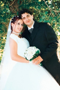 Lebanese married couple Karine and Fadi on their wedding day