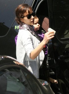 Jessica Alba and daughter Honor seen together on April 1st 2010 as they leave the Coral Tree Cafe in Brentwood after having lunch 1