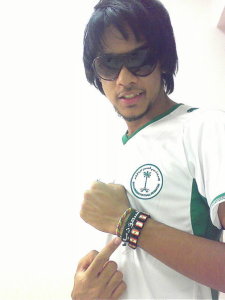 photo of Saudi student Sultan Bin Rashed wearing sun gkasses