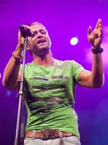 Fadi Andraos large high quality image while on stage singing at the Wakestock concert in Abu Dhabi 9