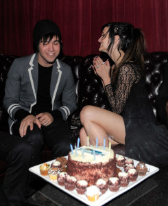 Pete Wentz and his wife Ashlee Simpson spotted celebrating his birthday at Angels and Kings on June  5th 2010 in Los Angeles 4