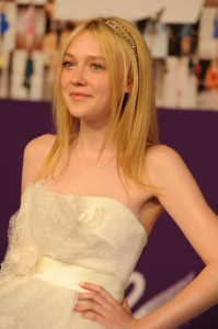 Dakota Fanning arrives at the 2010 CFDA Fashion Awards at Alice Tully Hall at Lincoln Center on June 7th 2010 in New York City 2