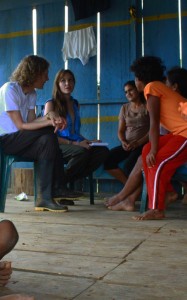 Angelina Jolie pictures from her visit to less fortunate people on June 18th 2010 in northern Ecuador 3 1