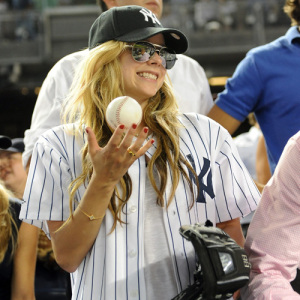 Avril Lavigne seen on August 25th 2009 as she arrives at the Yankees game 2