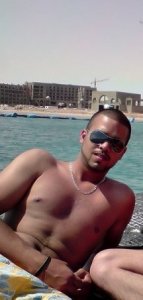 Mohamed Ramadan topless picture at the beach