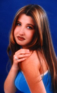 old picture of Nancy Ajram 2