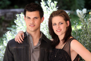 Taylor Lautner and Kristen Stewart attend the The Twilight Saga Eclipse photo call at the Hotel Russie on June 17th 2010 in Rome Italy 6