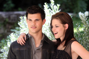 Taylor Lautner and Kristen Stewart attend the The Twilight Saga Eclipse photo call at the Hotel Russie on June 17th 2010 in Rome Italy 9