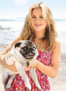 Anna Paquin beach photo shoot in July 2010 for the recent issue of Self Magazine 1