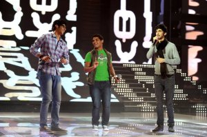 The 4th prime of star academy on April 22nd 2011 photo of the Khaliji students singing onstage