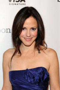 Mary Louise Parker attends Mariska Hargitays Joyful Heart Foundation dinner at the Bon Appetit Supper Club and Cafe on September 26th 2009 in New York 2