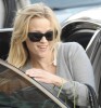 Reese Witherspoon on Saturday February 7th 2009 in Venice Beach California