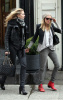 Sienna Miller shopping with friends at Sloane street where they also had lunch afterwards on february 11th 2009 2