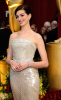 Anne Hathaway arrives on the red carpet of the 81st Annual Academy Awards on February 22nd 2009 4