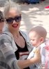 latest pictures of Gwen Stefani and her baby Zuma at a park in Los Angeles on the 1rst of March 2009 2