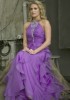 Carrie Underwood photo shoots for Badgley Mischka ad campaign