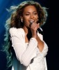 Beyonce performs onstage during the 2009 BET Awards held at the Shrine Auditorium onJune 28th in Los Angeles 10