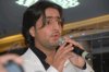 Abdul Aziz at Rotana Cafe in July 2009 singing on stage picture 9