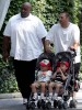 Kevin Federline with his two children Sean Preston and Jayden James at the Central Park Zoo in New York on August 25th 2009 1